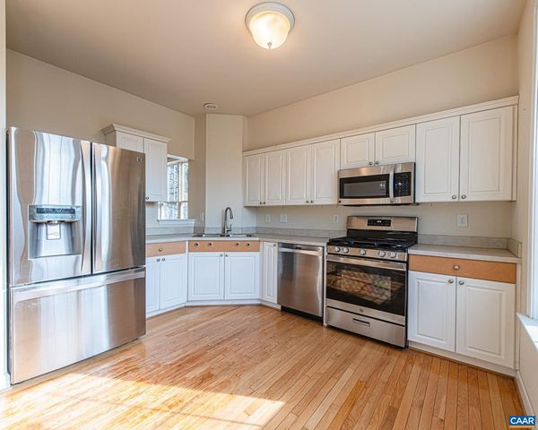 1015 CARRINGTON PL, Charlottesville, VA 22901