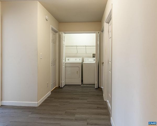 1015 CARRINGTON PL, Charlottesville, VA 22901