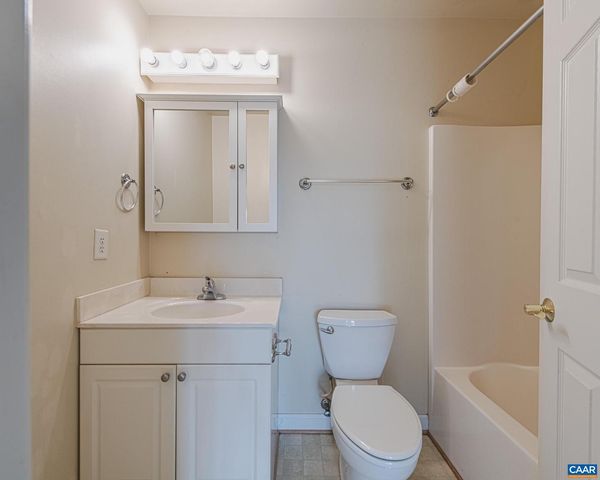 1015 CARRINGTON PL, Charlottesville, VA 22901