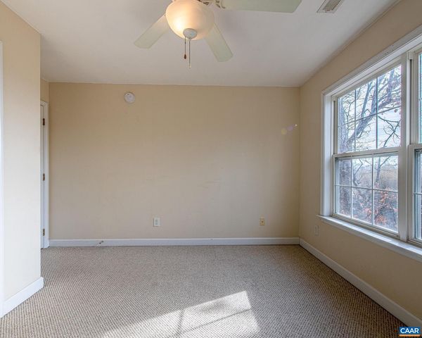 1015 CARRINGTON PL, Charlottesville, VA 22901