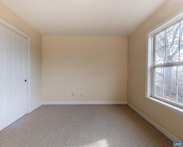 1015 CARRINGTON PL, Charlottesville, VA 22901