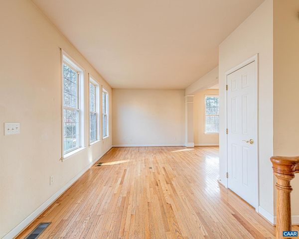 1015 CARRINGTON PL, Charlottesville, VA 22901