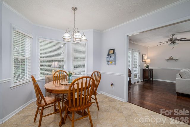 1657 Stallion Way, Gastonia, NC 28056