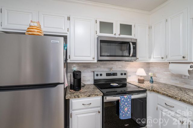 1657 Stallion Way, Gastonia, NC 28056