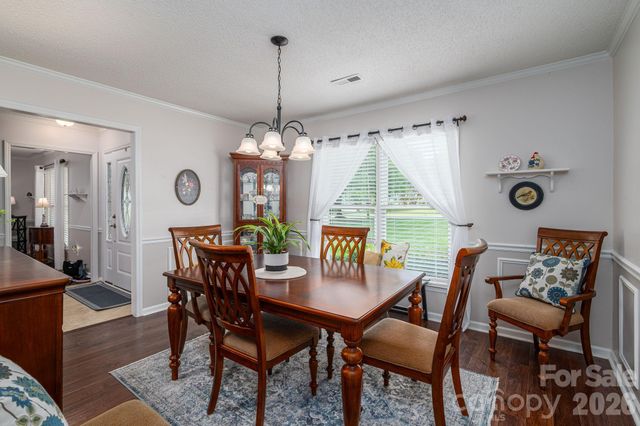 1657 Stallion Way, Gastonia, NC 28056