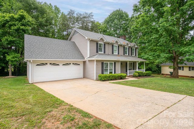 1657 Stallion Way, Gastonia, NC 28056