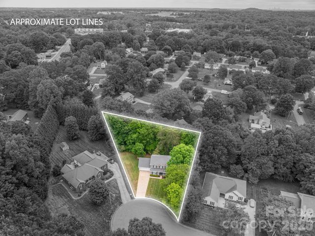 1657 Stallion Way, Gastonia, NC 28056