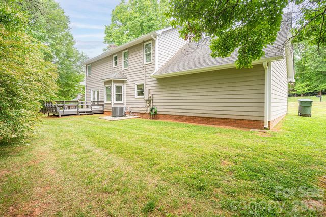 1657 Stallion Way, Gastonia, NC 28056