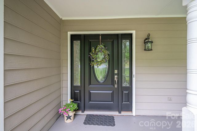 1657 Stallion Way, Gastonia, NC 28056