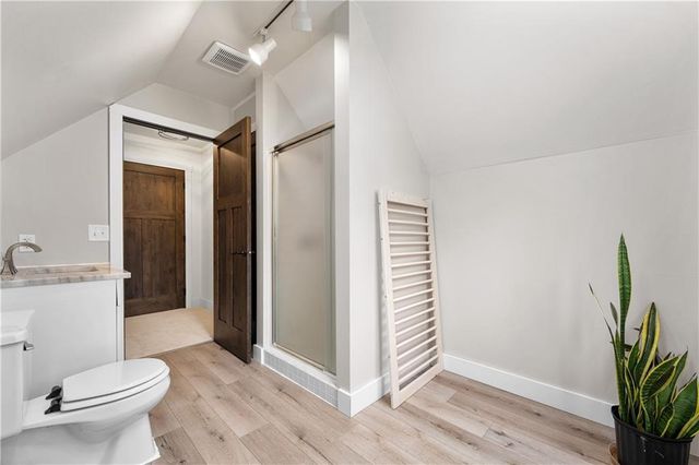 E29206 River Road, Stanley, WI 54768