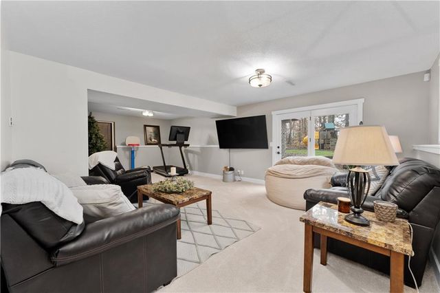 E29206 River Road, Stanley, WI 54768