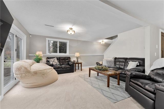 E29206 River Road, Stanley, WI 54768