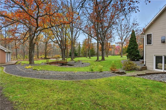 E29206 River Road, Stanley, WI 54768