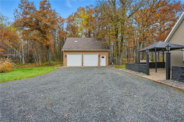 E29206 River Road, Stanley, WI 54768