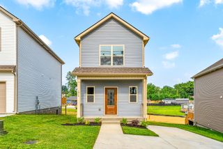 1914 Evans Rd, Clarksville, TN 37042