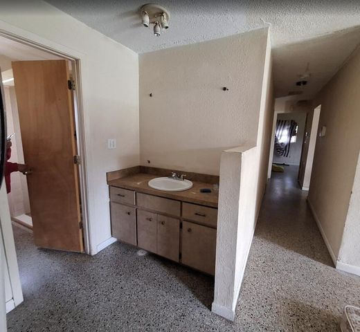 610 N 21st Street, Fort Pierce, FL 34950