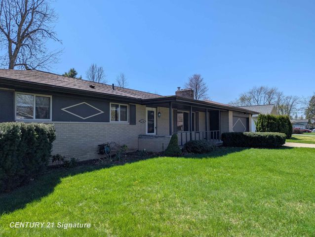 1040 Wheelock Street, Tittabawassee Twp, MI 48623