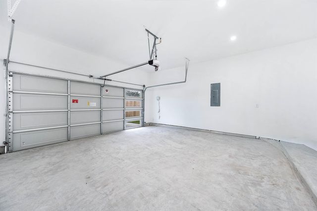 2716 Spence Road, Houston, TX 77093