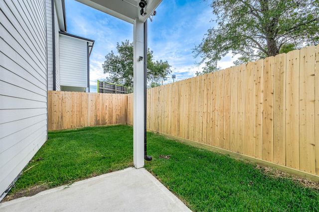 2716 Spence Road, Houston, TX 77093