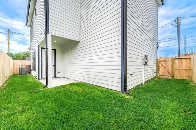 2716 Spence Road, Houston, TX 77093