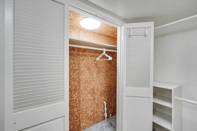 612 W Northgate Drive, Irving, TX 75062