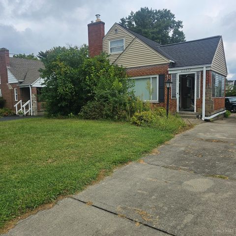1502 Clovernoll Drive, North College Hill, OH 45231