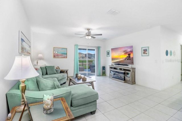 11099 RADIANT SHORE LOOP, San Antonio, FL 33576