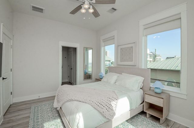 23110 Gulf Drive, Galveston, TX 77554