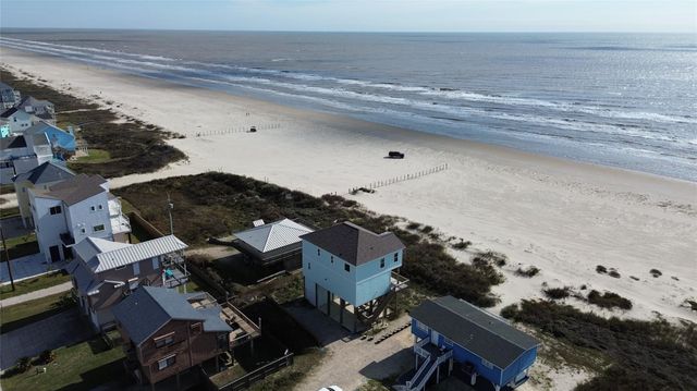 23110 Gulf Drive, Galveston, TX 77554