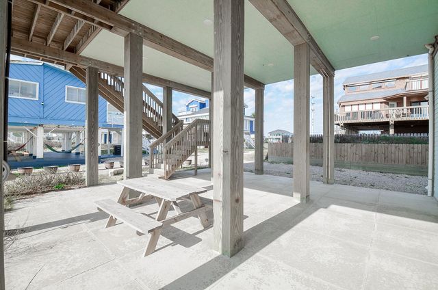 23110 Gulf Drive, Galveston, TX 77554