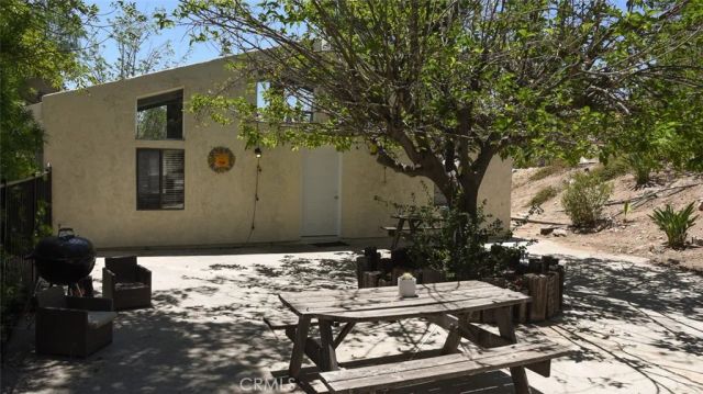2 Wrangler, Bell Canyon, CA 91307