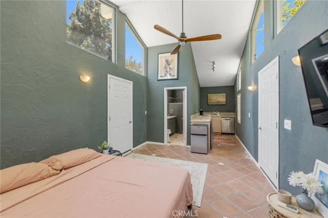 2 Wrangler, Bell Canyon, CA 91307