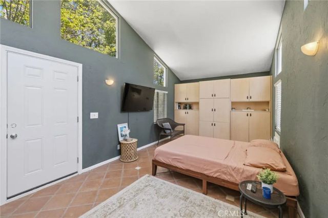 2 Wrangler, Bell Canyon, CA 91307