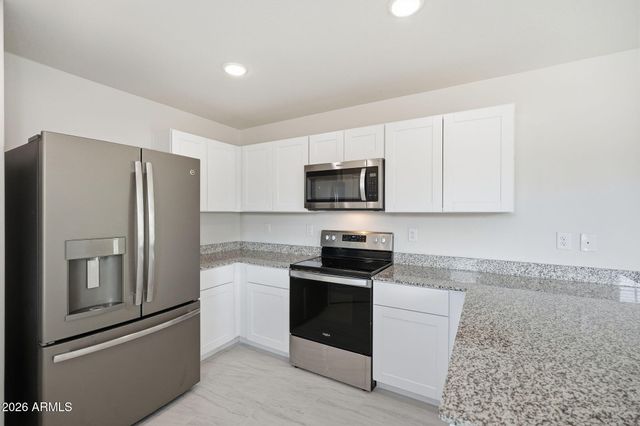 218 S APACHE Avenue, Eloy, AZ 85131