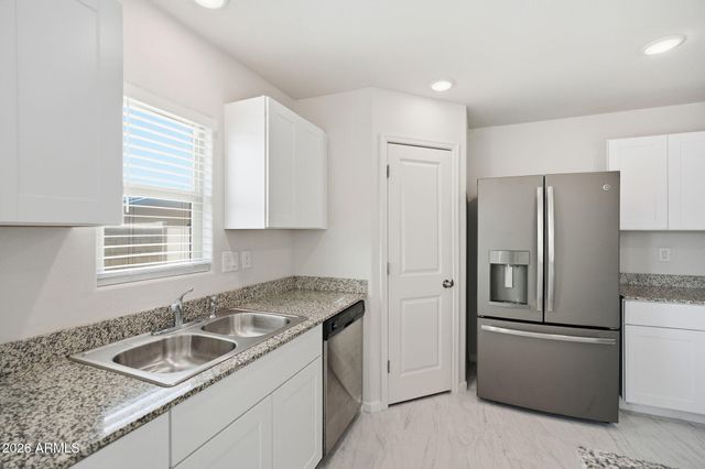 218 S APACHE Avenue, Eloy, AZ 85131