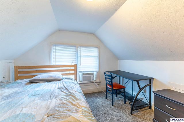 3341 Meredith Avenue, Omaha, NE 68111