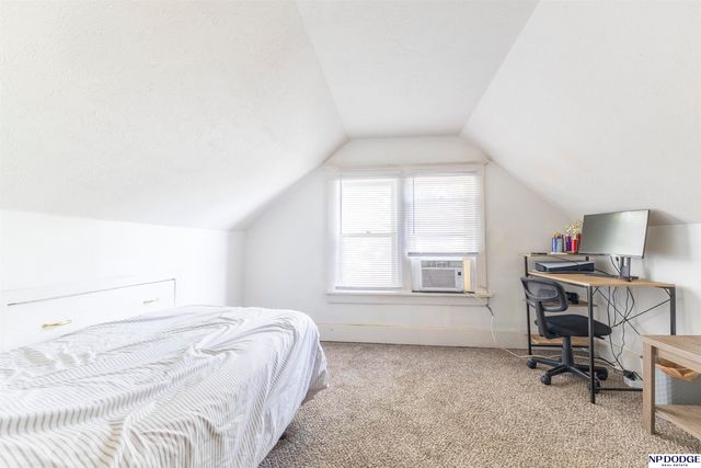 3341 Meredith Avenue, Omaha, NE 68111