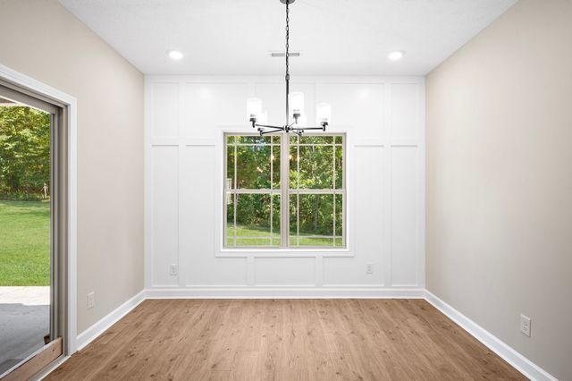 1749 Powell Rd, Clarksville, TN 37043