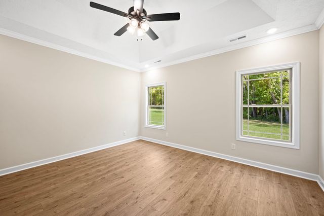 1749 Powell Rd, Clarksville, TN 37043