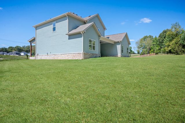 1749 Powell Rd, Clarksville, TN 37043