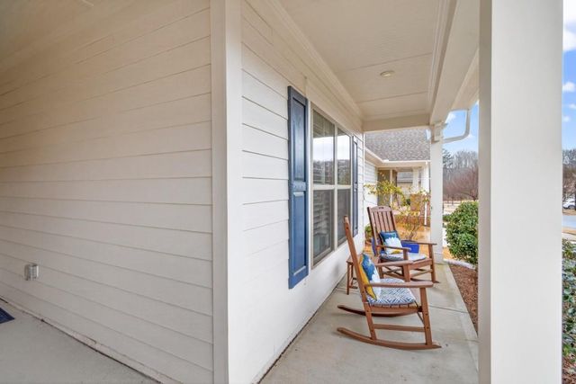 5736 Cypress Bluff Lane, Hoschton, GA 30548