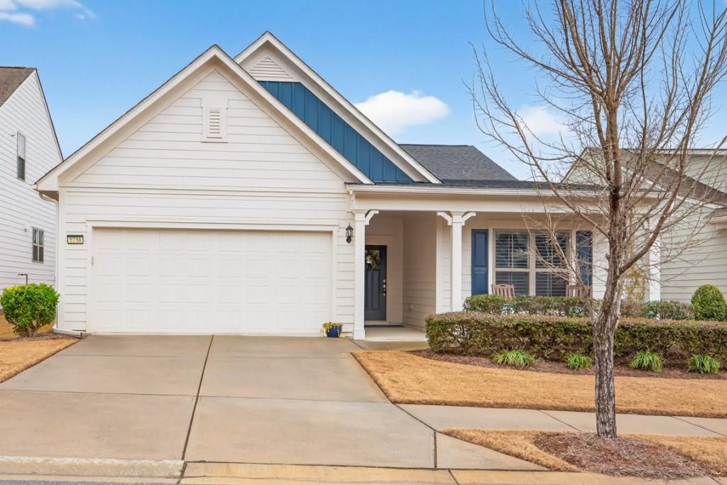 5736 Cypress Bluff Lane, Hoschton, GA 30548