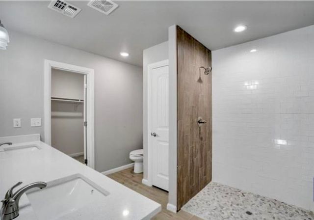 108 NW Elm, Cache, OK 73527