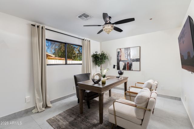 8541 E THOMAS Road, Scottsdale, AZ 85251