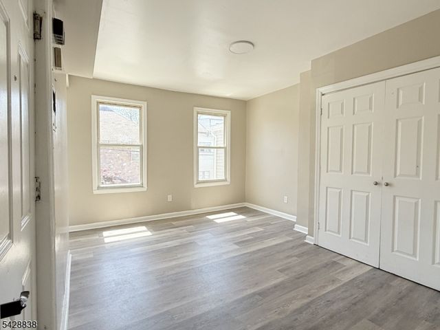 79 Godwin Ave, Paterson City, NJ 07501