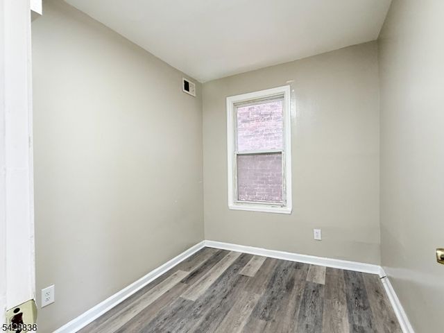 79 Godwin Ave, Paterson City, NJ 07501