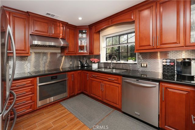 10011 Wiley Burke, Downey, CA 90240