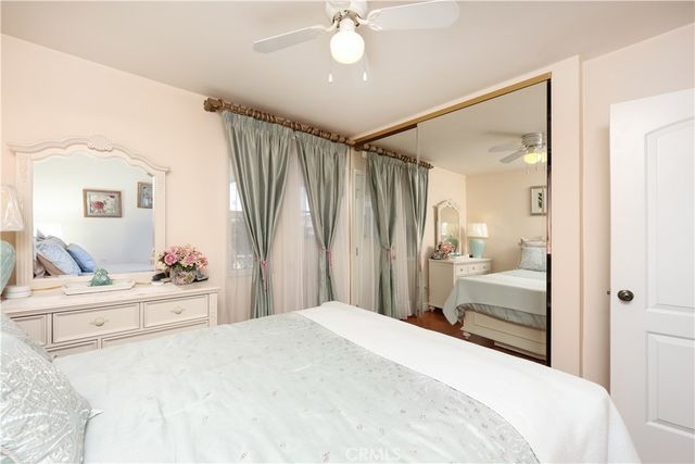 10011 Wiley Burke, Downey, CA 90240