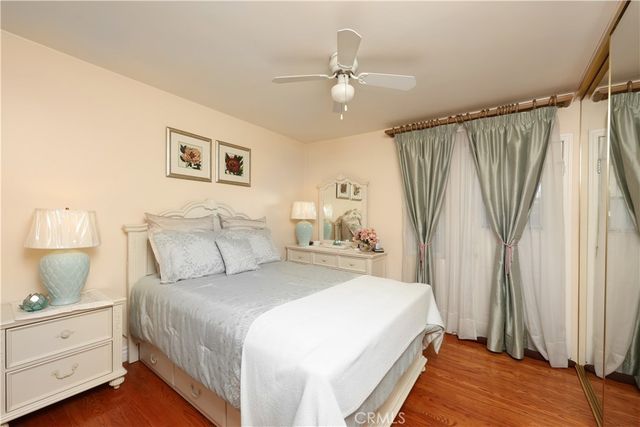 10011 Wiley Burke, Downey, CA 90240