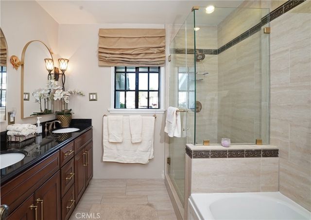 10011 Wiley Burke, Downey, CA 90240